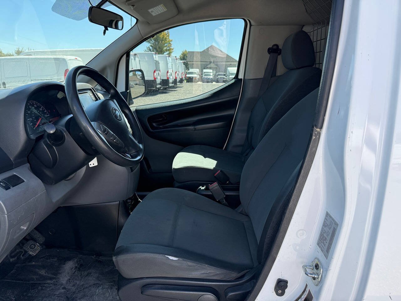 Used 2018 Nissan NV200 S w/ Back Door Glass Package FWD image 10