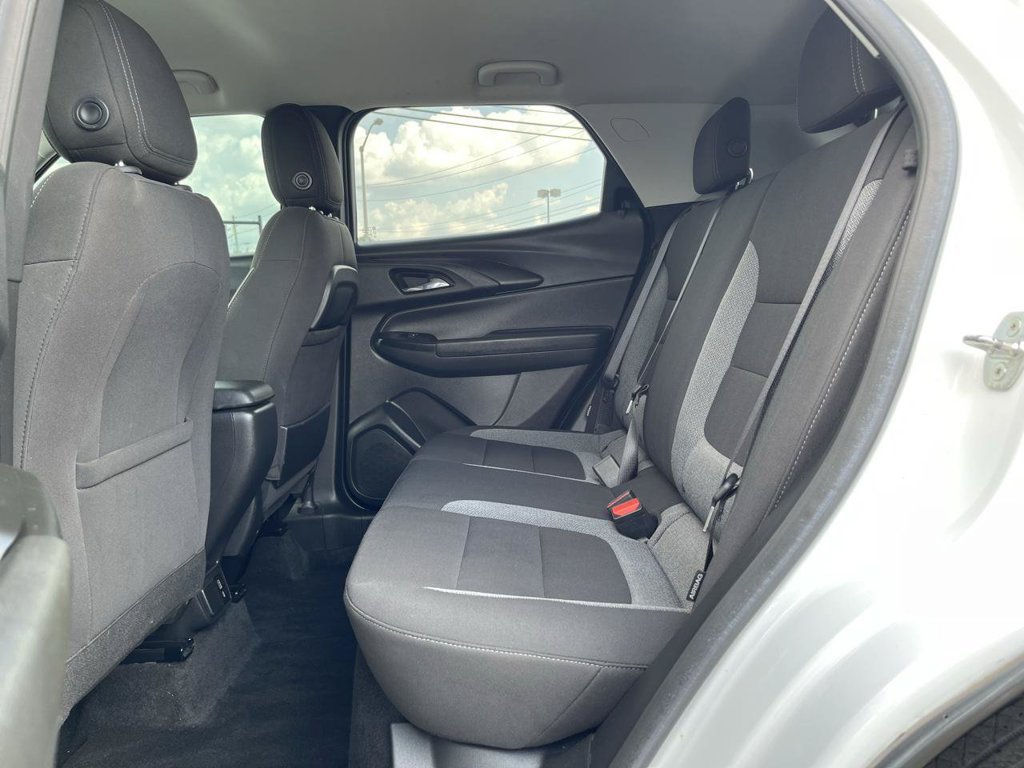 Used 2022 Chevrolet TrailBlazer LT w/ Convenience Package FWD image 26