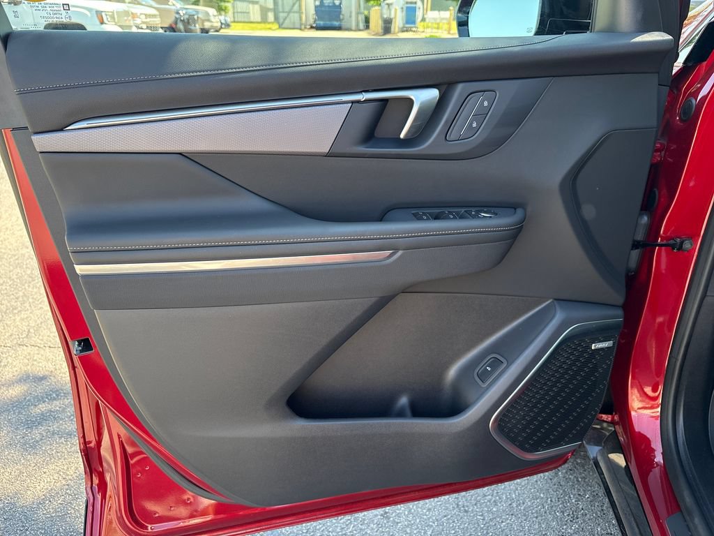 Certified 2026 Buick Enclave Sport Touring w/ LPO, Floor Liner Package FWD image 15
