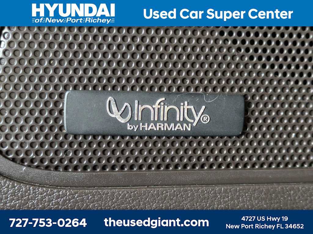 Used 2020 Hyundai Santa Fe Limited image 35