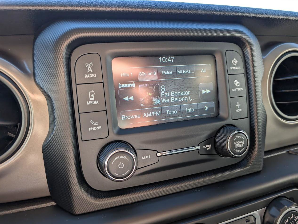 Used 2018 Jeep Wrangler Unlimited Sport S AWD/4WD image 23