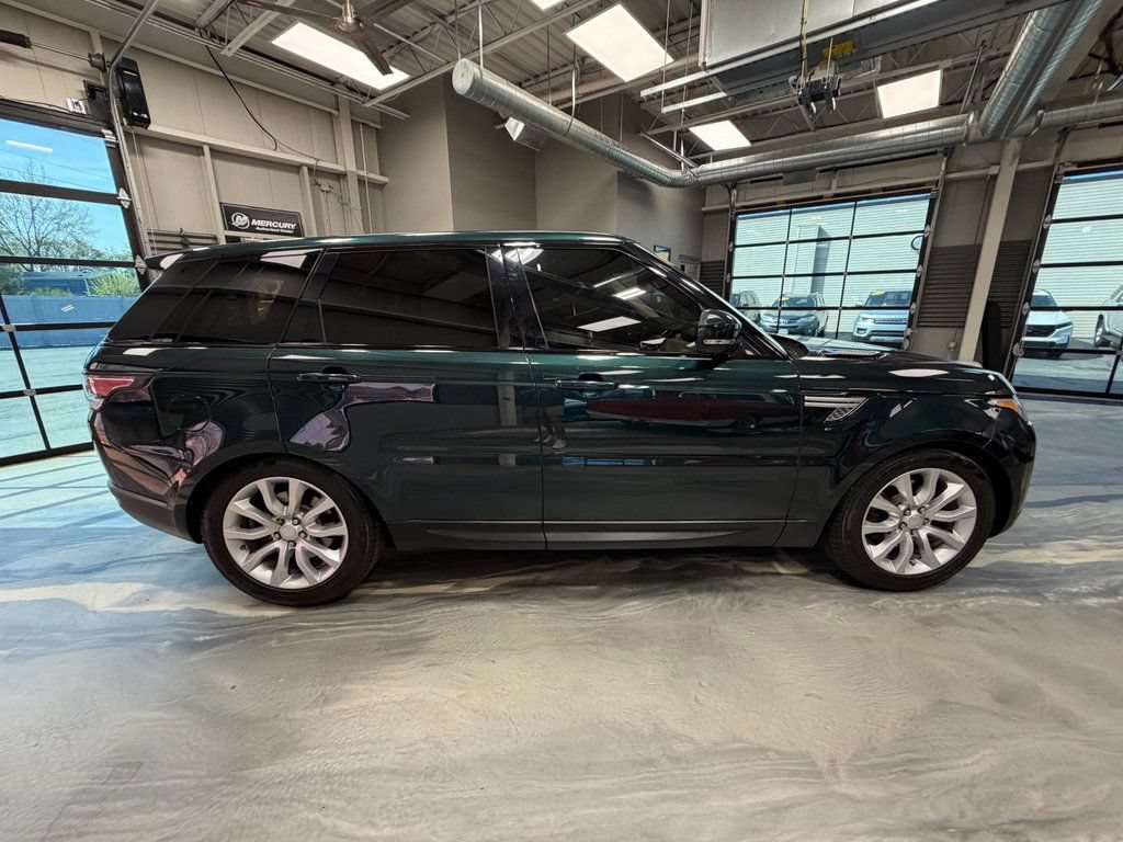 Used 2017 Land Rover Range Rover Sport HSE AWD/4WD image 32