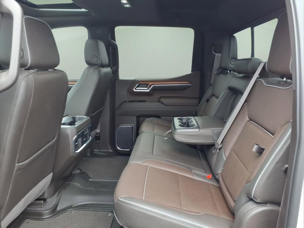 Used 2023 GMC Sierra 1500 Denali AWD/4WD image 7