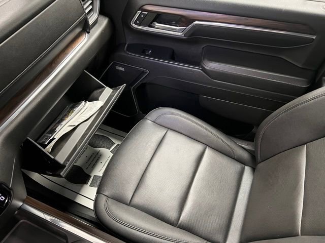 Used 2024 GMC Sierra 3500 SLT w/ SLT Convenience Package image 40