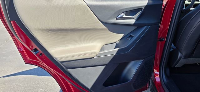 New 2026 Chevrolet Equinox LT w/ Convenience Package II image 11