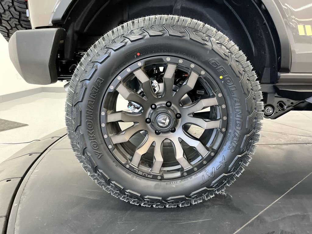 New 2025 Ford Bronco 4-Door AWD/4WD image 10