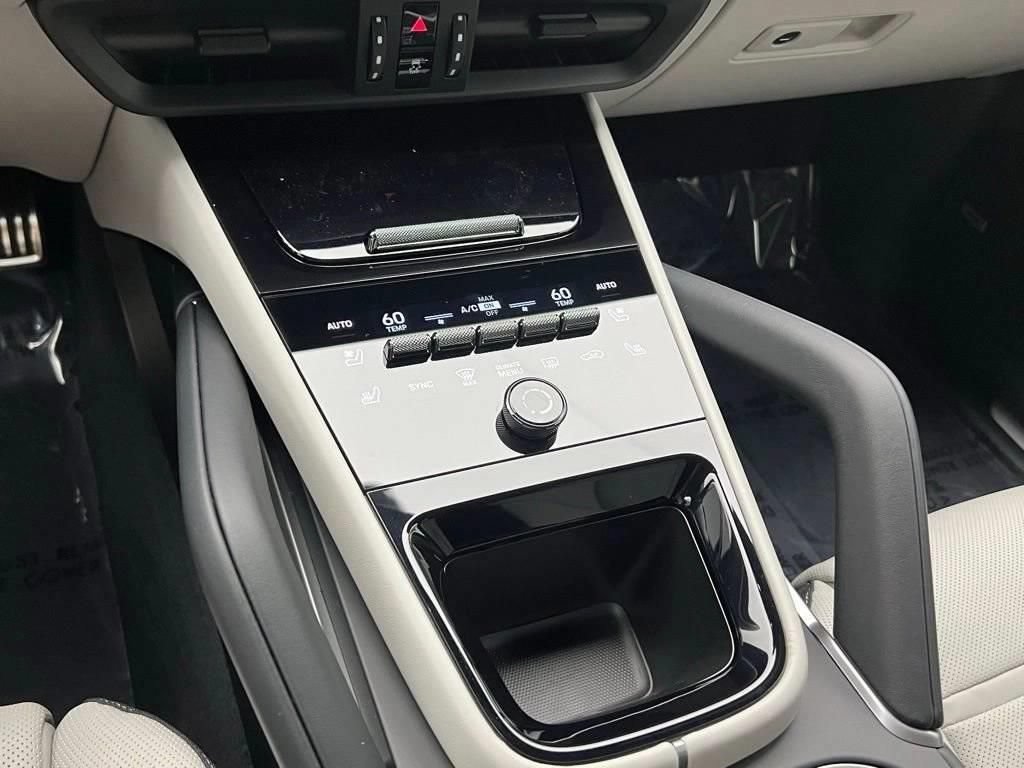 New 2026 Porsche Cayenne S AWD/4WD image 11