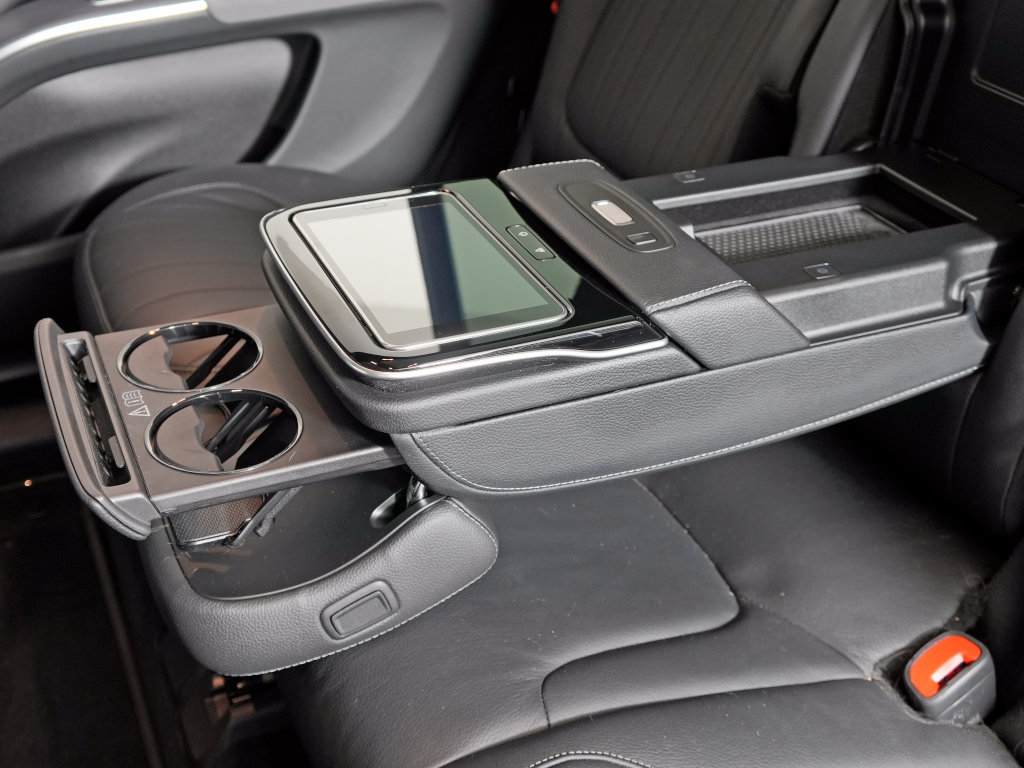 Certified 2023 Mercedes-Benz EQS 580 4MATIC SUV image 33