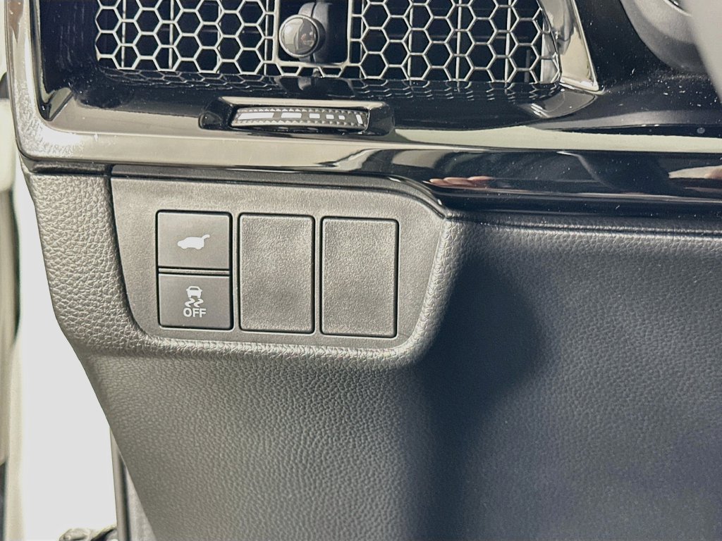 Used 2023 Honda CR-V EX-L image 10