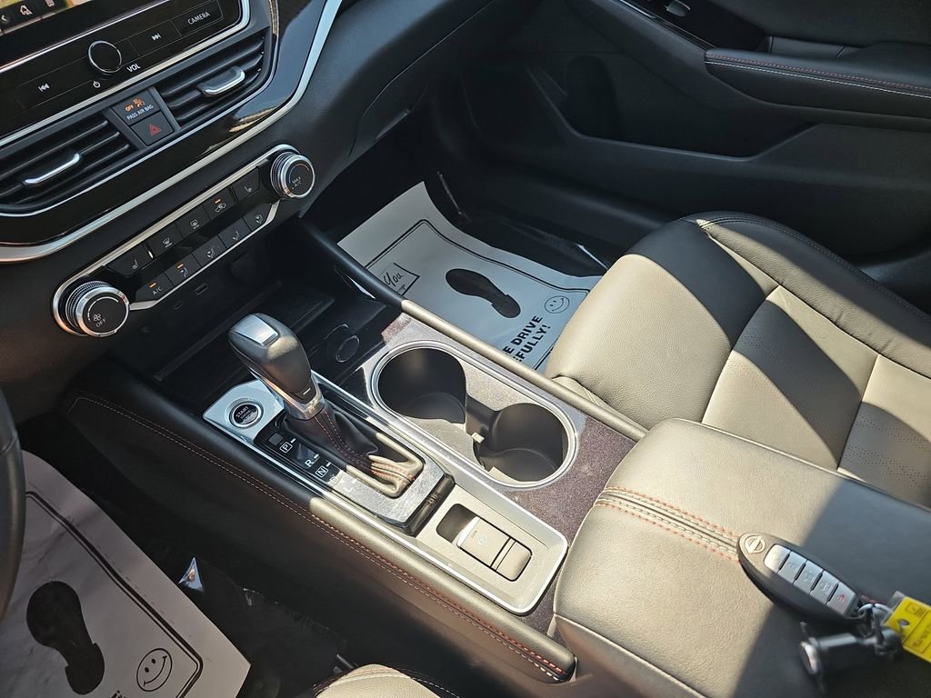 Used 2024 Nissan Altima 2.5 SR w/ SR Premium Package image 29