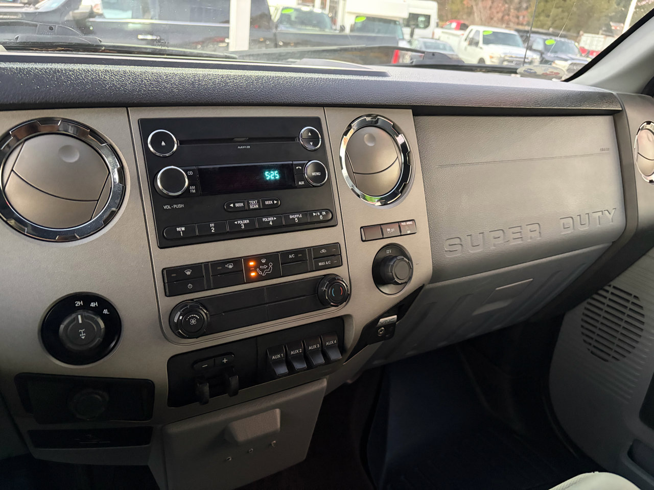 Used 2016 Ford F250 XLT w/ XLT Premium Package image 36