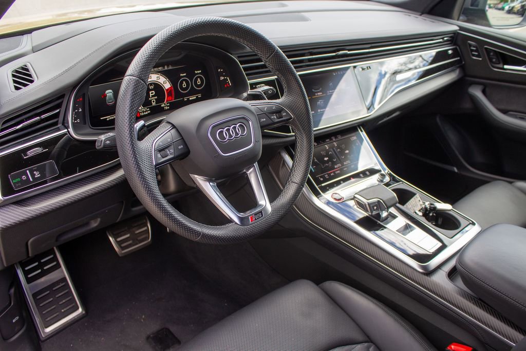 Used 2025 Audi RS Q8 performance AWD/4WD image 11