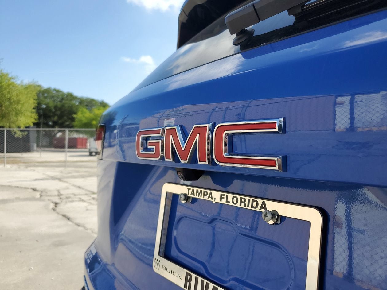 New 2026 GMC Terrain AT4 w/ Technology Package II AWD/4WD image 7