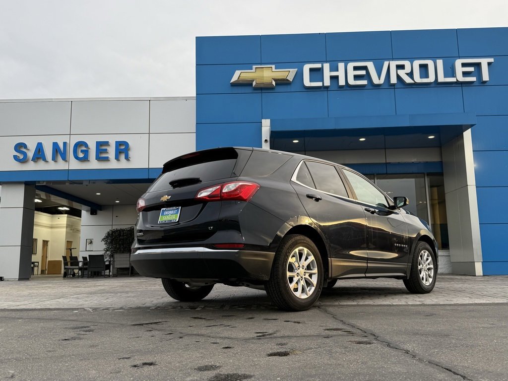 Used 2021 Chevrolet Equinox LT w/ Driver Convenience Package image 9