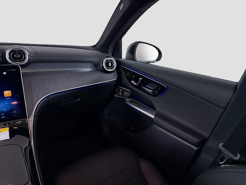 New 2026 Mercedes-Benz GLC 300 4MATIC image 27