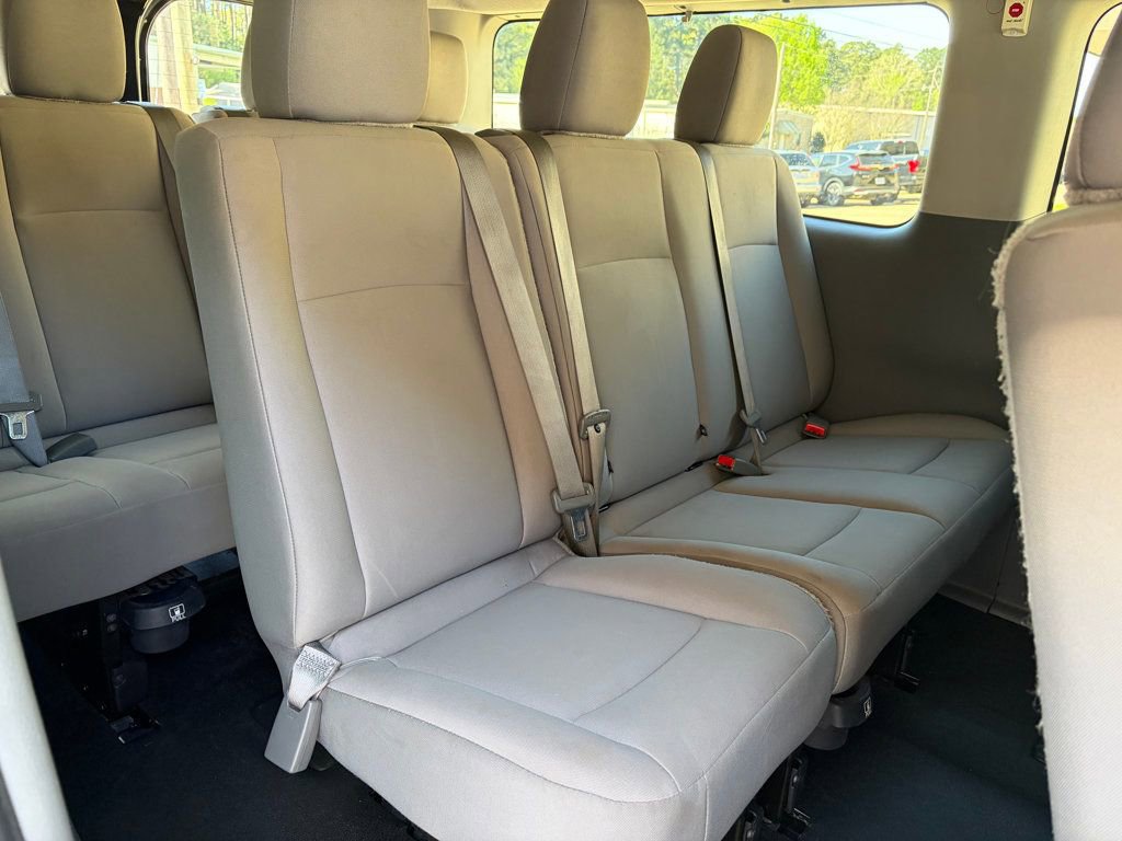Used 2018 Nissan NV 3500 S image 30