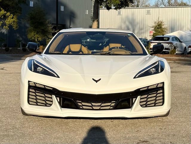 Used 2024 Chevrolet Corvette Z06 image 8