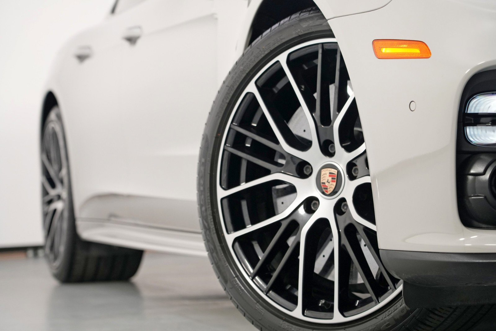 Used 2022 Porsche Panamera Turbo S w/ Premium Package image 67