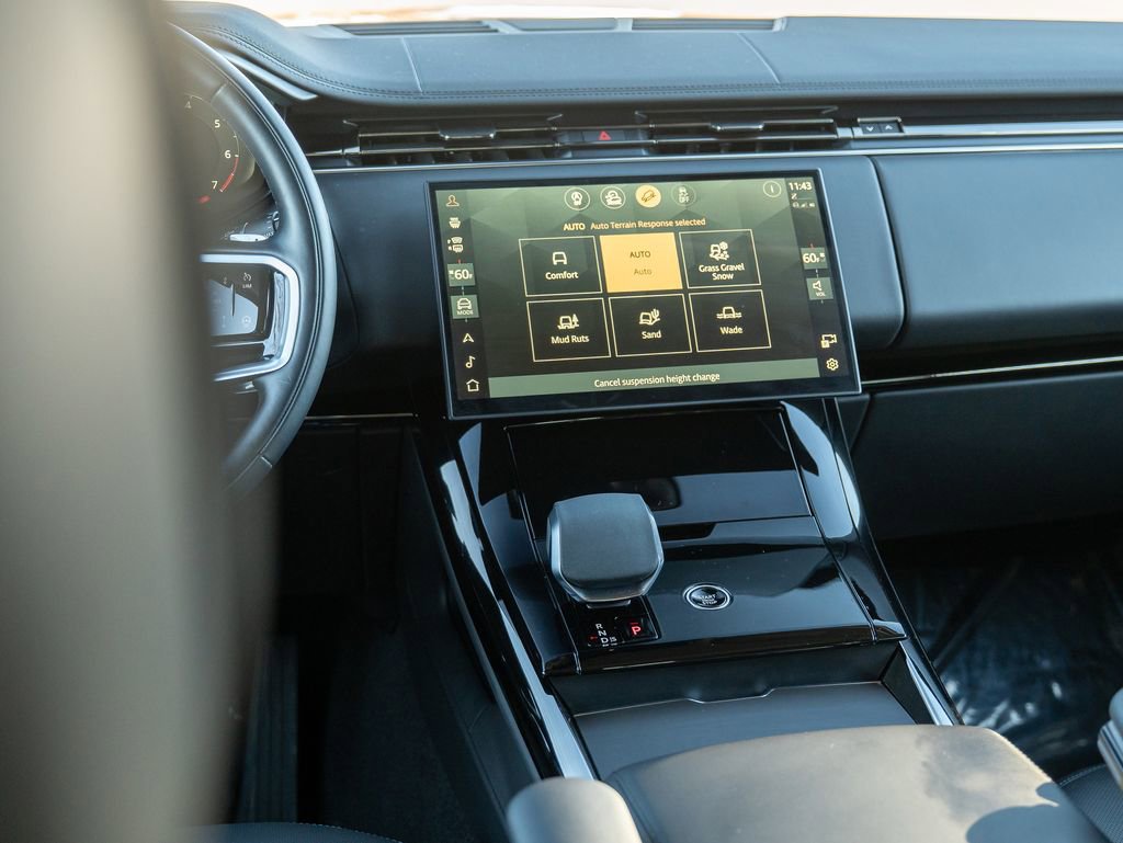 Certified 2024 Land Rover Range Rover Sport SE AWD/4WD image 21