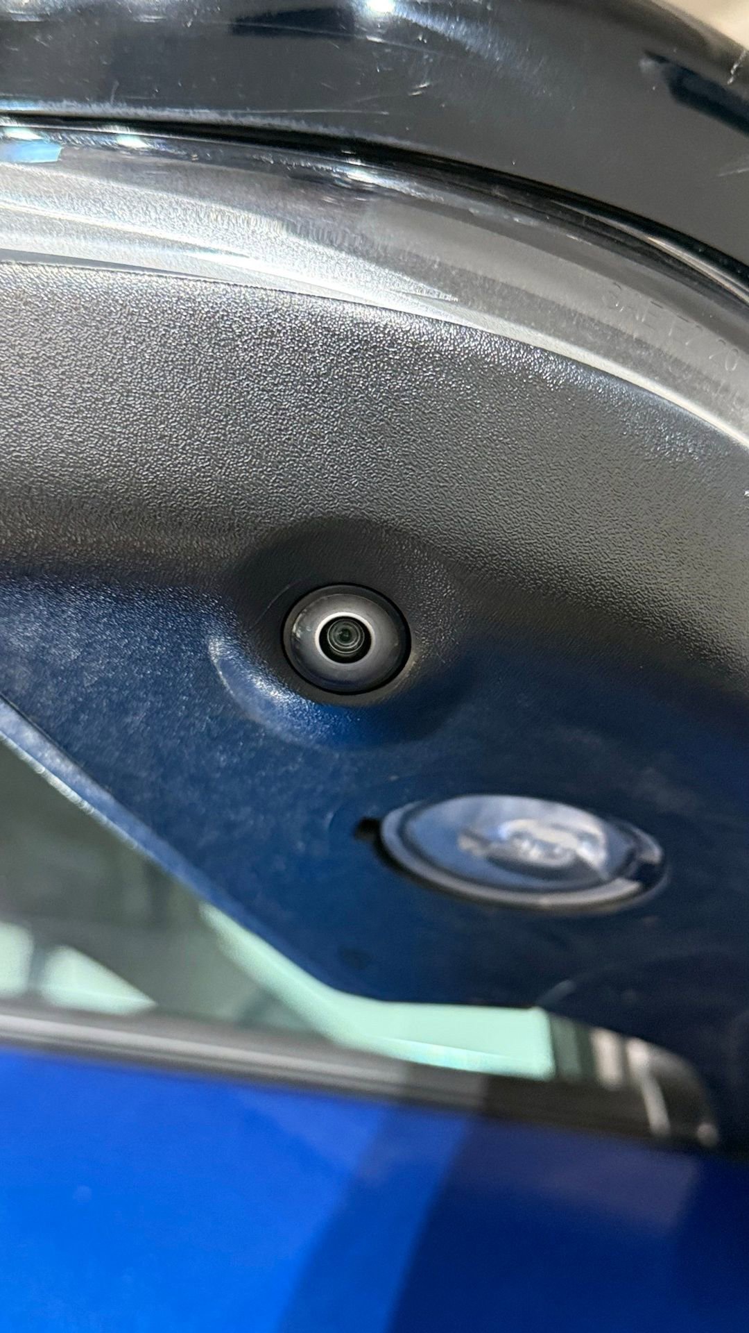 Used 2021 Ford Explorer Limited w/ Equipment Group 301A image 14