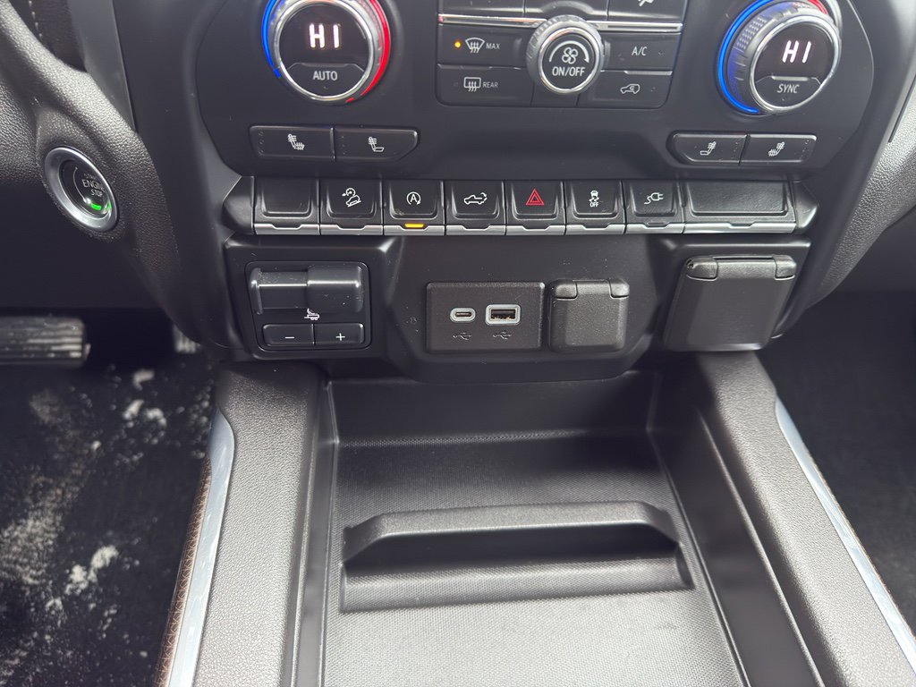 Used 2020 Chevrolet Silverado 1500 RST image 21