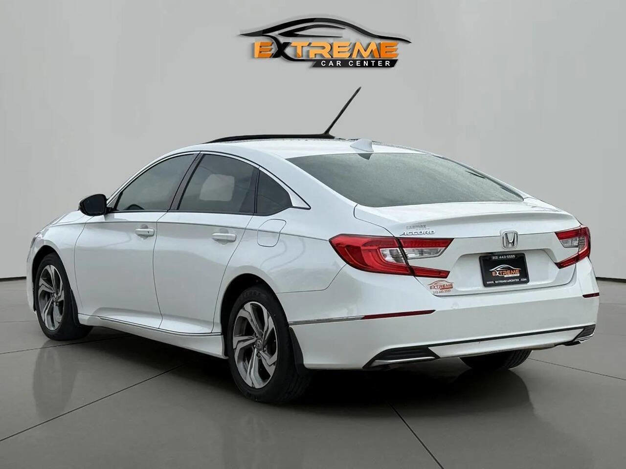 Used 2018 Honda Accord EX-L image 4
