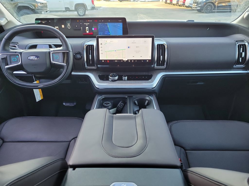 New 2025 Ford Expedition Platinum w/ Platinum Ultimate Package image 11