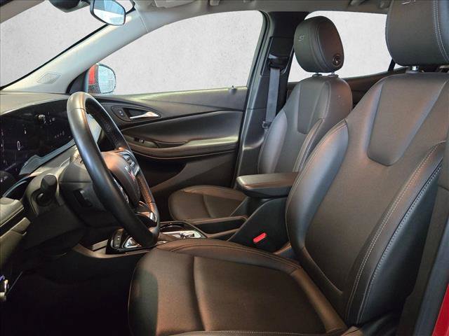 Used 2024 Buick Encore GX Sport Touring FWD image 11