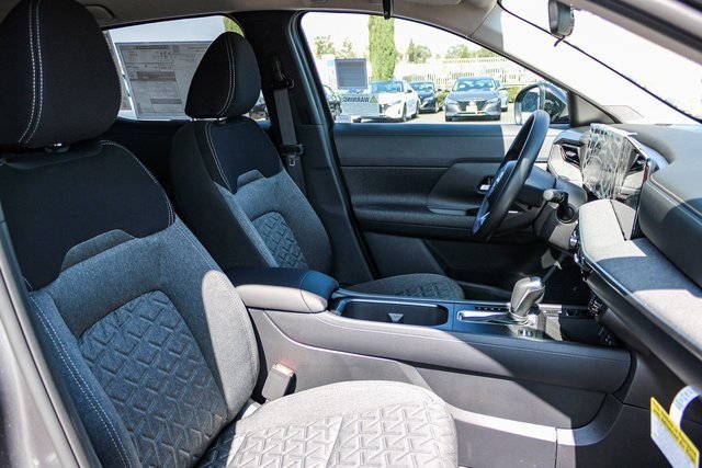 New 2026 Nissan Kicks SV image 17