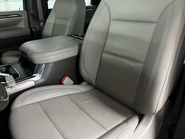Certified 2024 Chevrolet Silverado 2500 LTZ w/ LTZ Convenience Package AWD/4WD image 19
