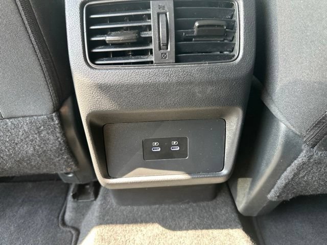 Used 2024 Nissan Rogue SV AWD/4WD image 30