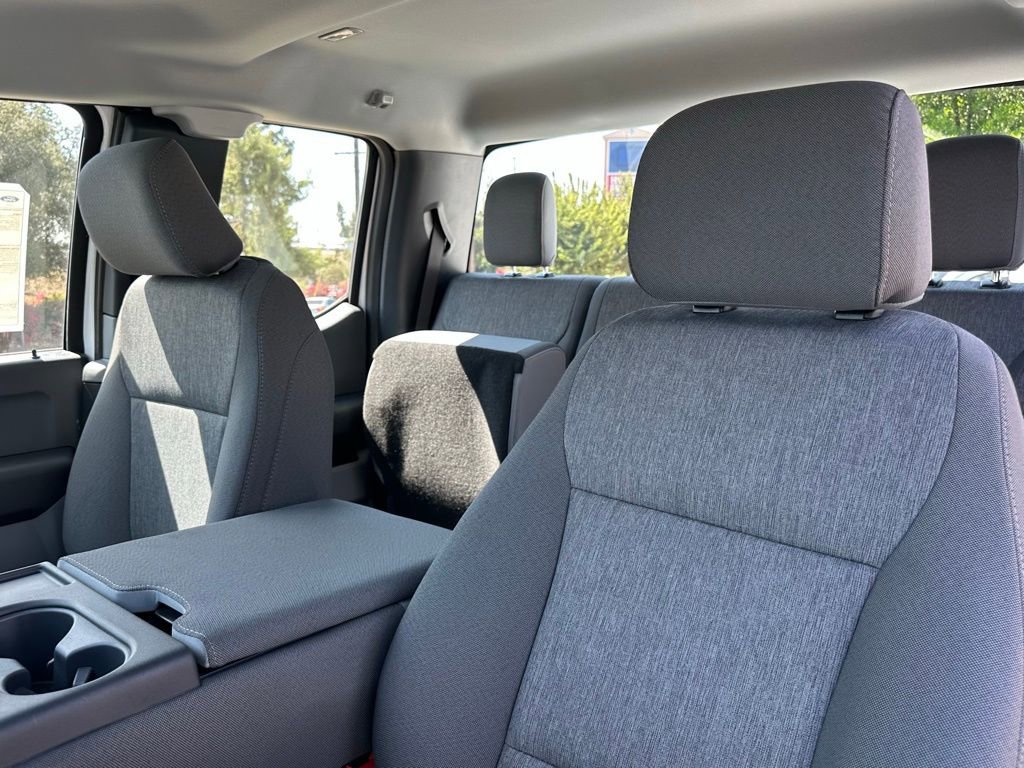 New 2026 Ford F250 XL w/ XL Chrome Package image 15