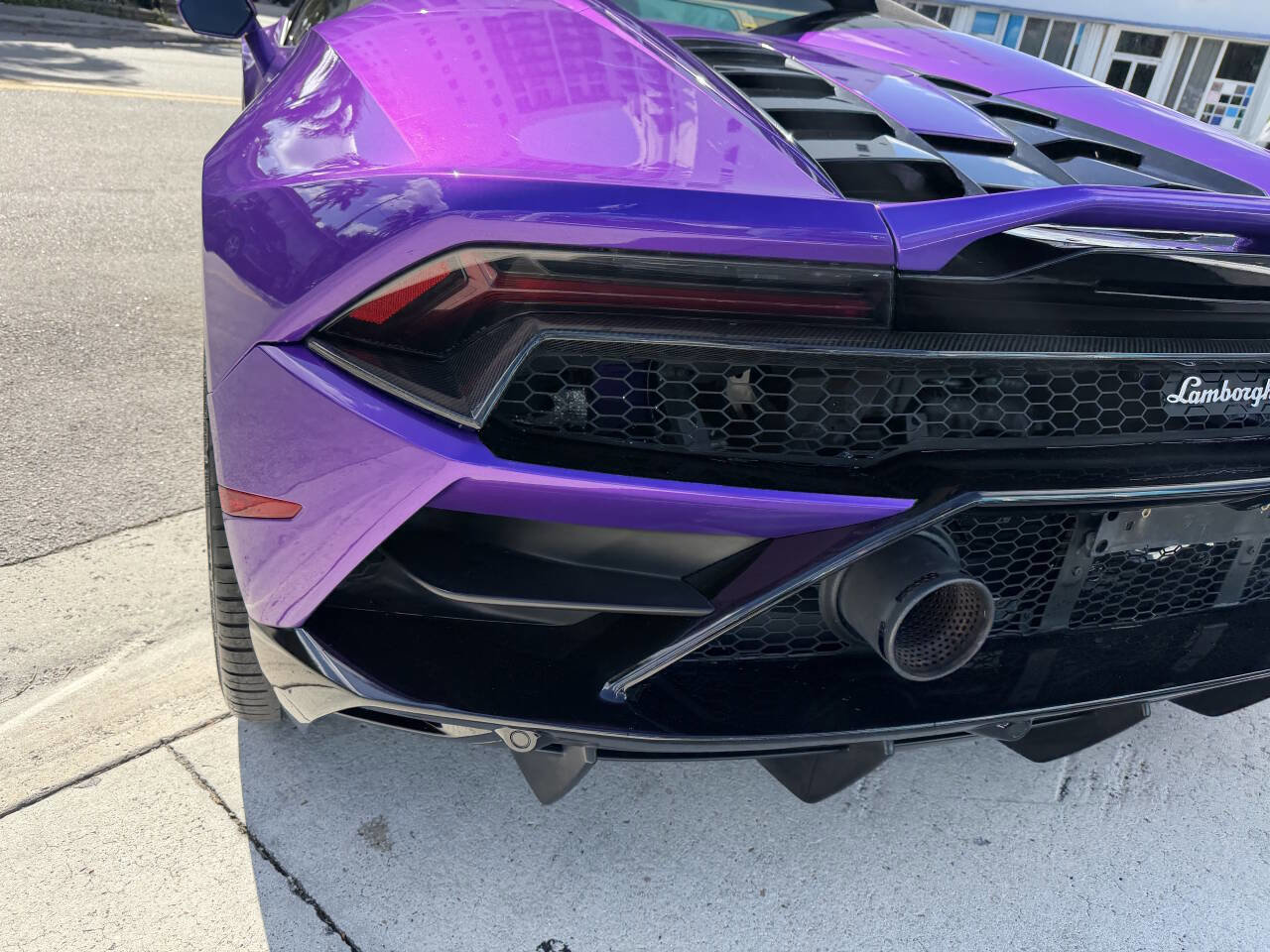 Used 2020 Lamborghini Huracan EVO AWD/4WD image 19