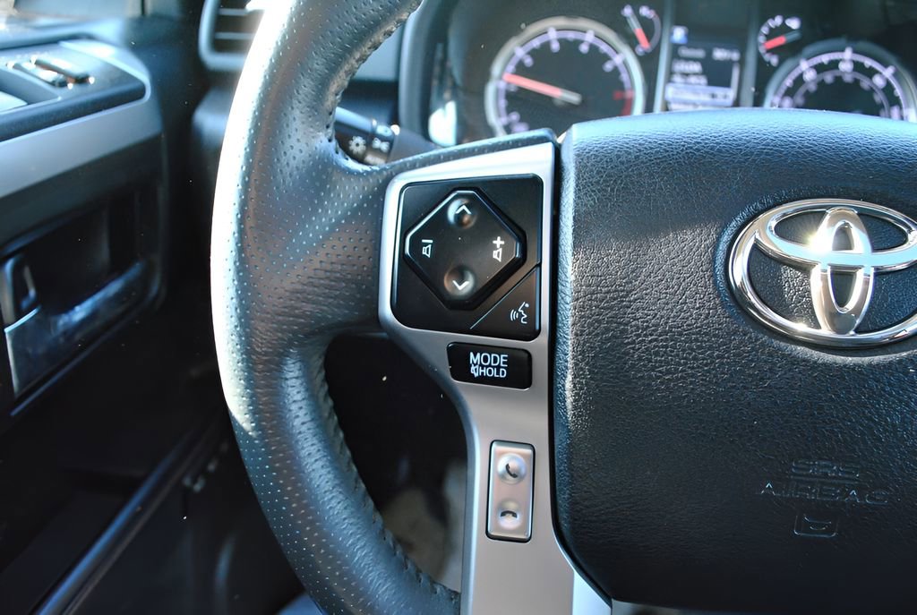 Used 2021 Toyota 4Runner Limited image 25