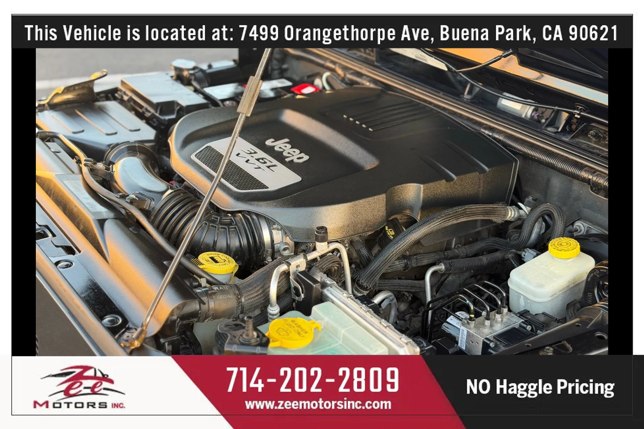 Used 2013 Jeep Wrangler Unlimited Sahara w/ Connectivity Group image 30