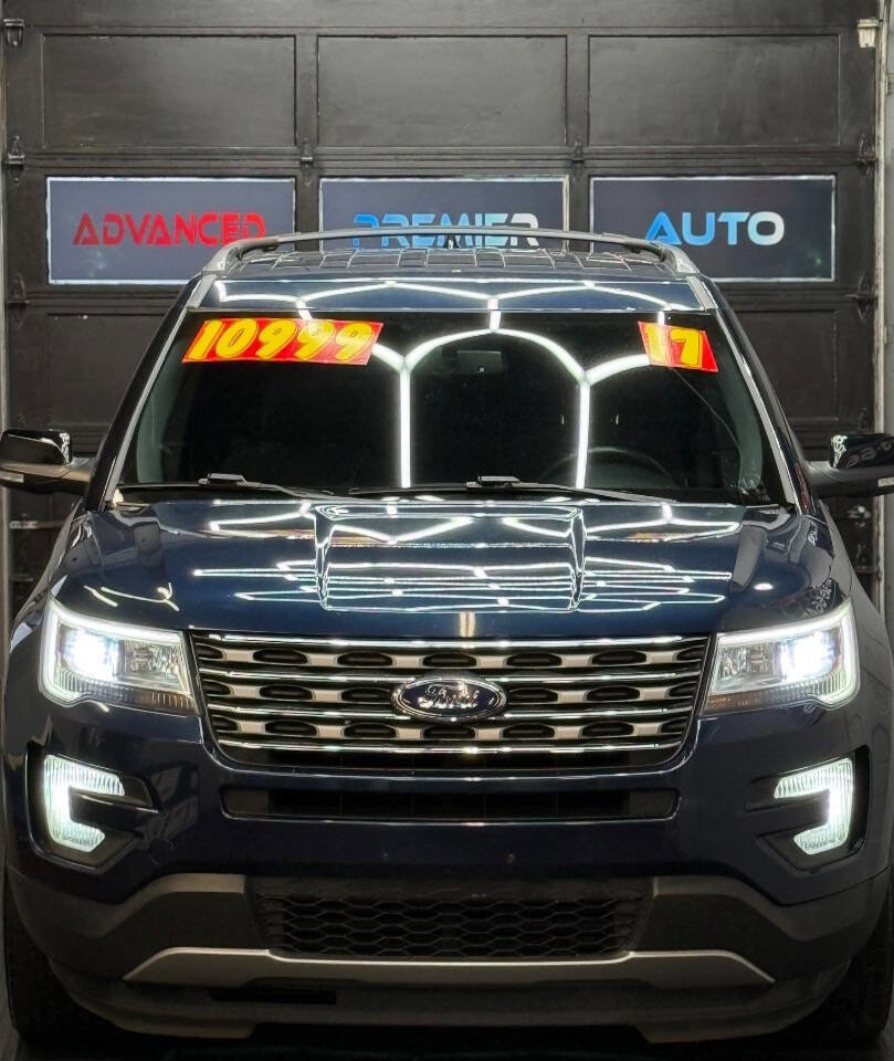 Used 2017 Ford Explorer XLT w/ Equipment Group 201A image 5