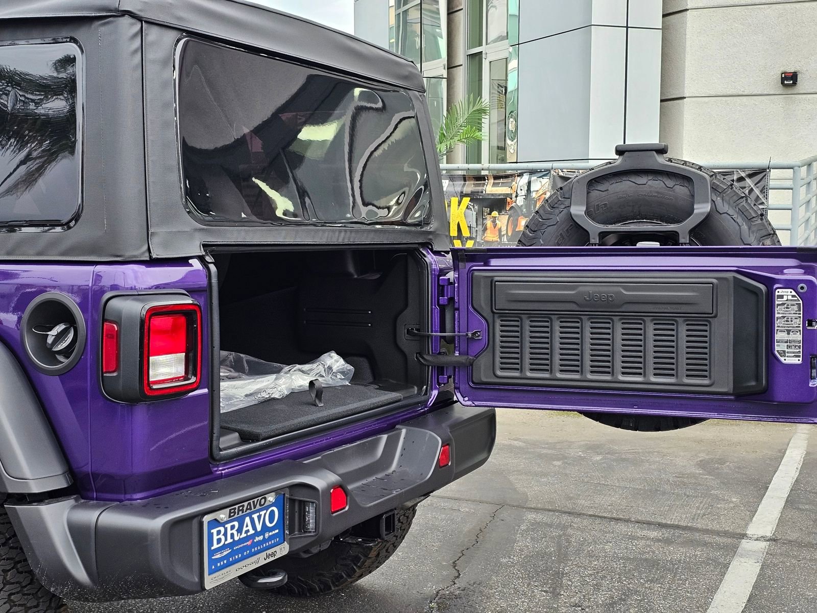 New 2026 Jeep Wrangler Unlimited Sport image 8