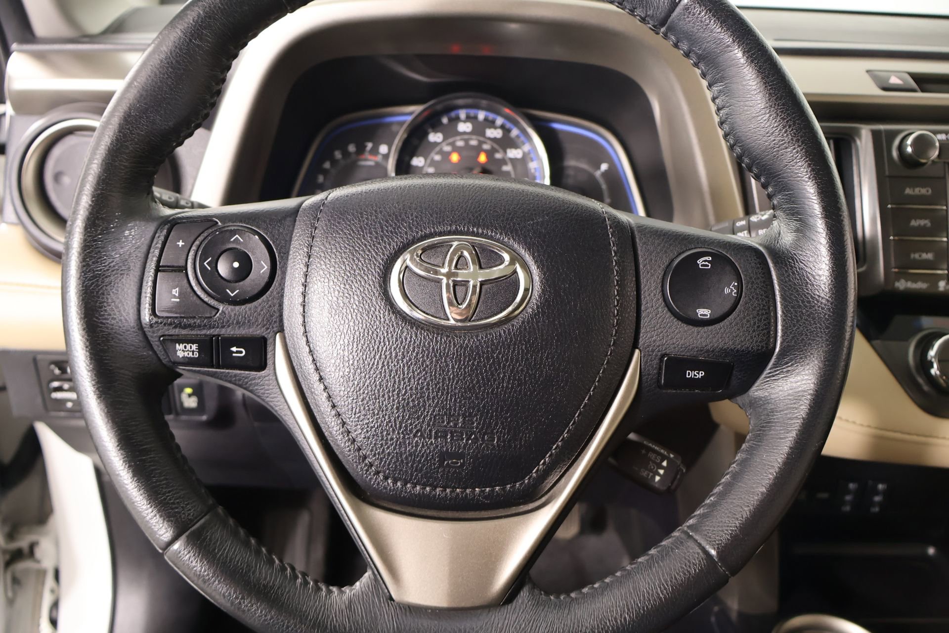 Used 2015 Toyota RAV4 Limited w/ Technology Package AWD/4WD image 3