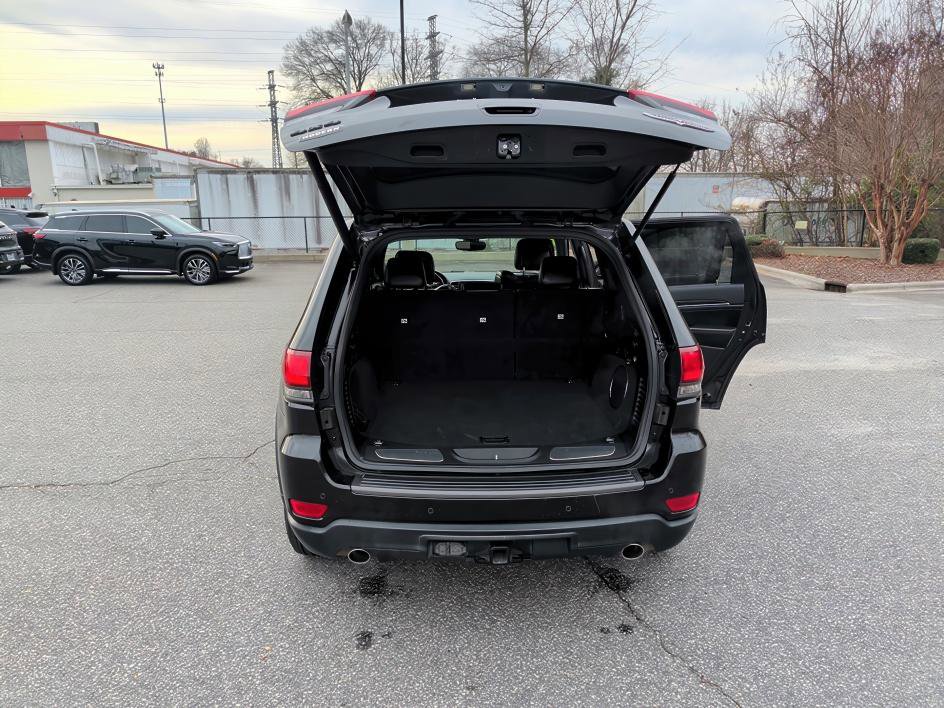 Used 2018 Jeep Grand Cherokee Trailhawk w/ Trailhawk Luxury Group image 15