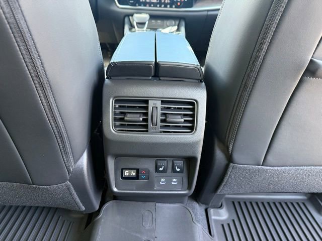 New 2026 Nissan Rogue Platinum image 25