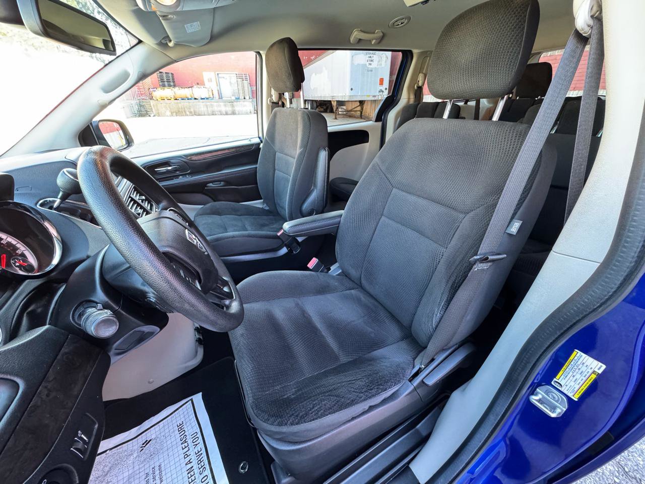 Used 2019 Dodge Grand Caravan SE image 8