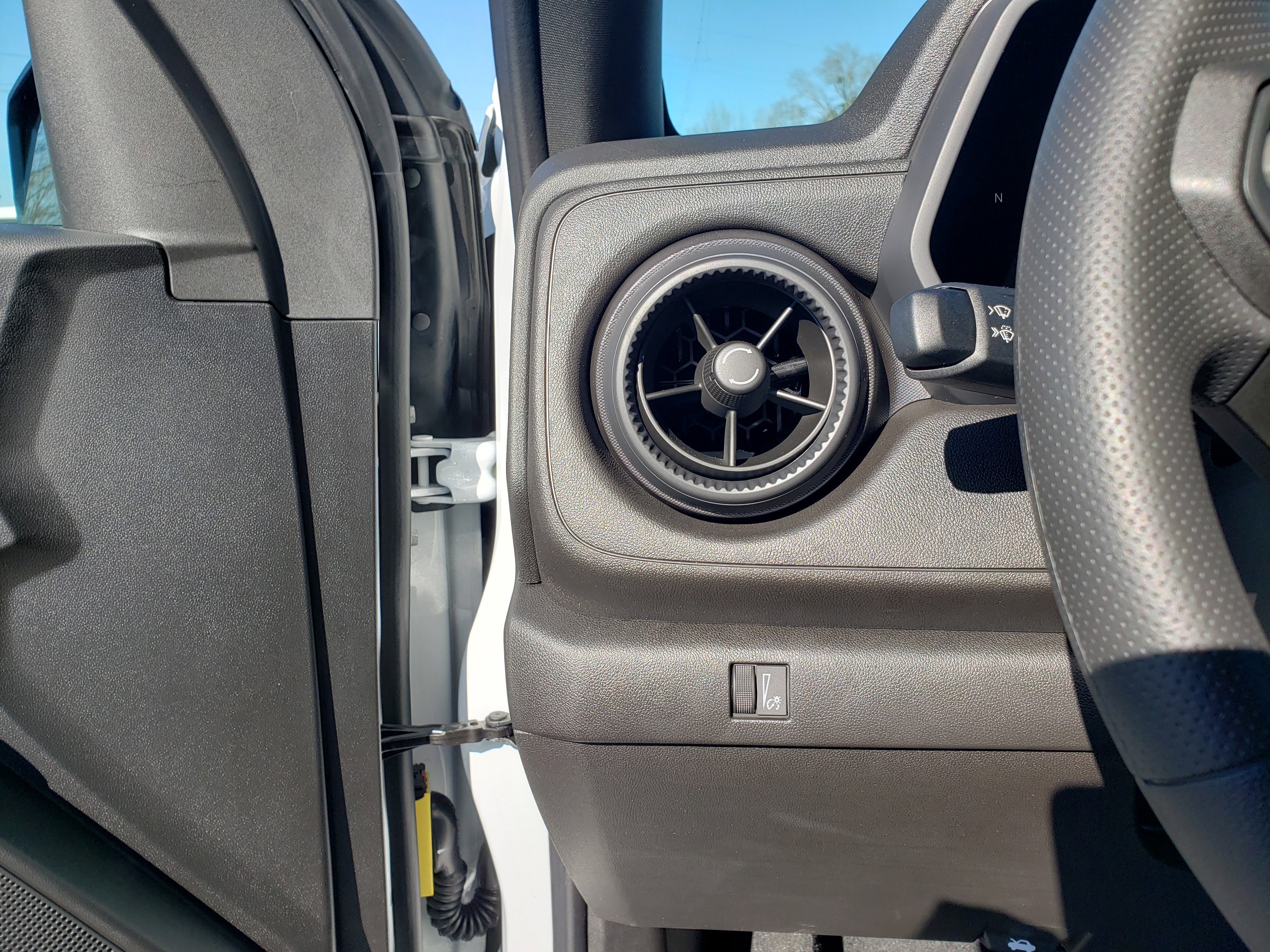 New 2026 Chevrolet Colorado W/T image 12