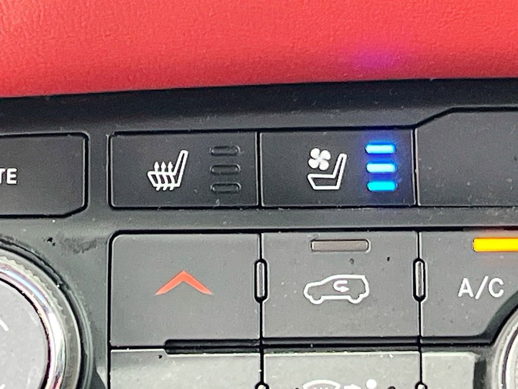 Used 2024 Dodge Durango SRT image 21