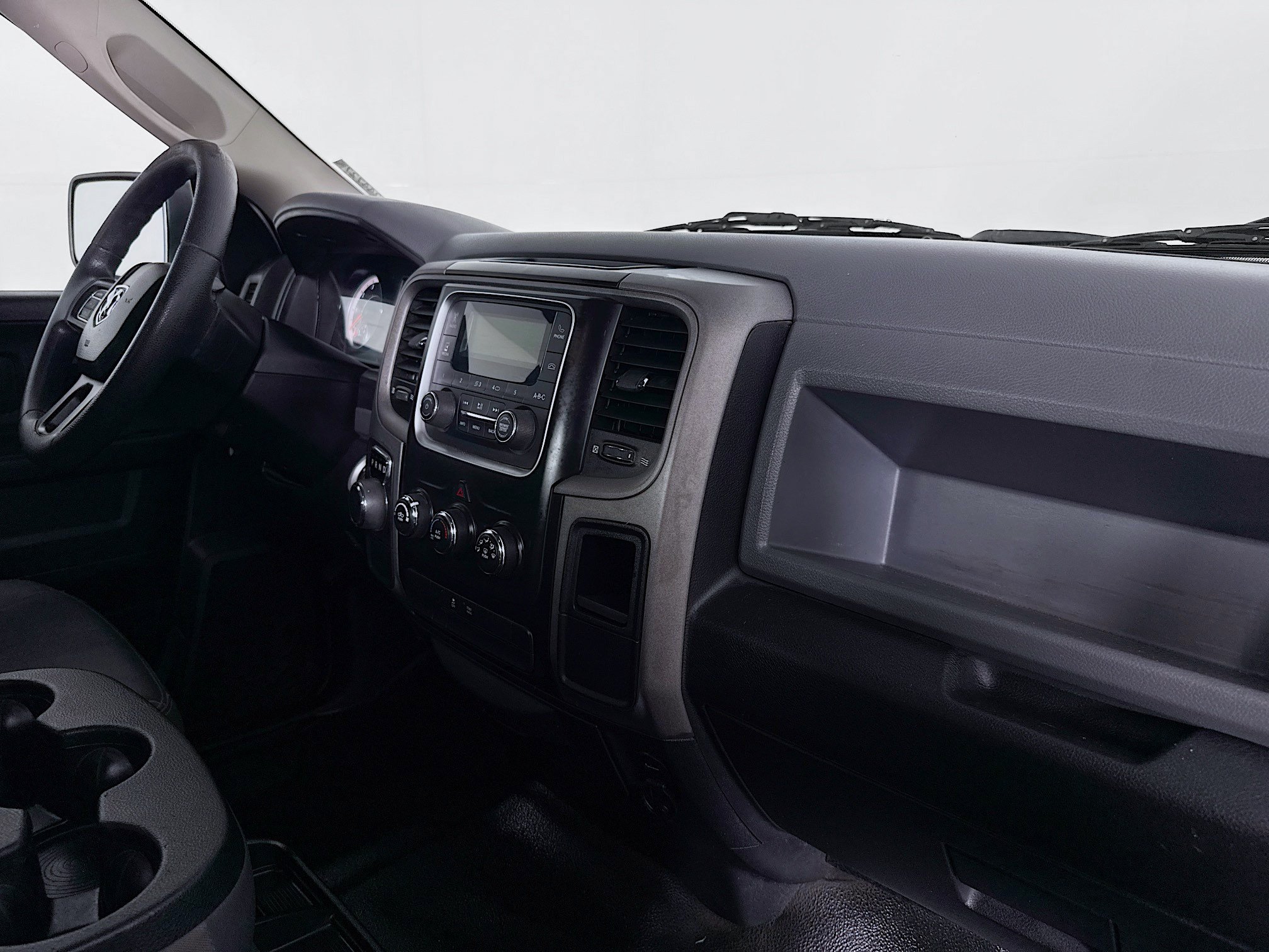 Used 2018 RAM 1500 Tradesman RWD image 27