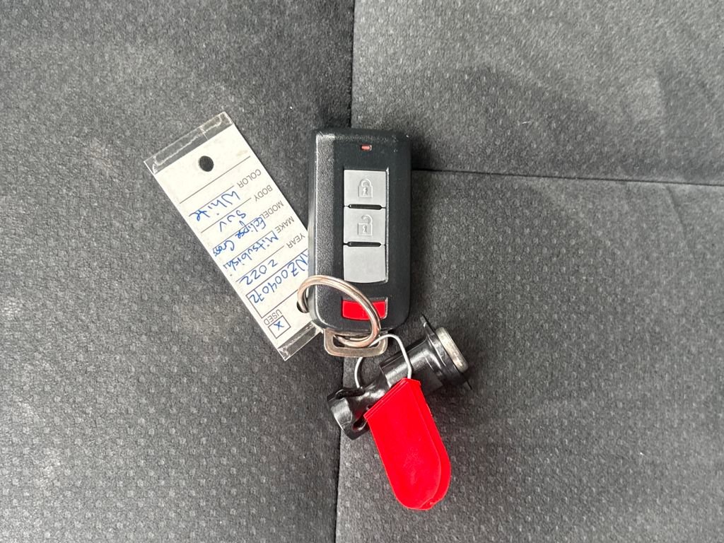 Used 2022 Mitsubishi Eclipse Cross SE image 29