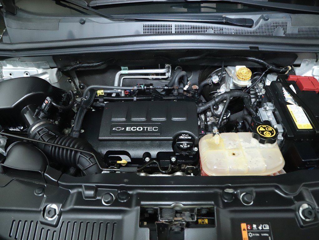 Used 2018 Chevrolet Trax LS image 33