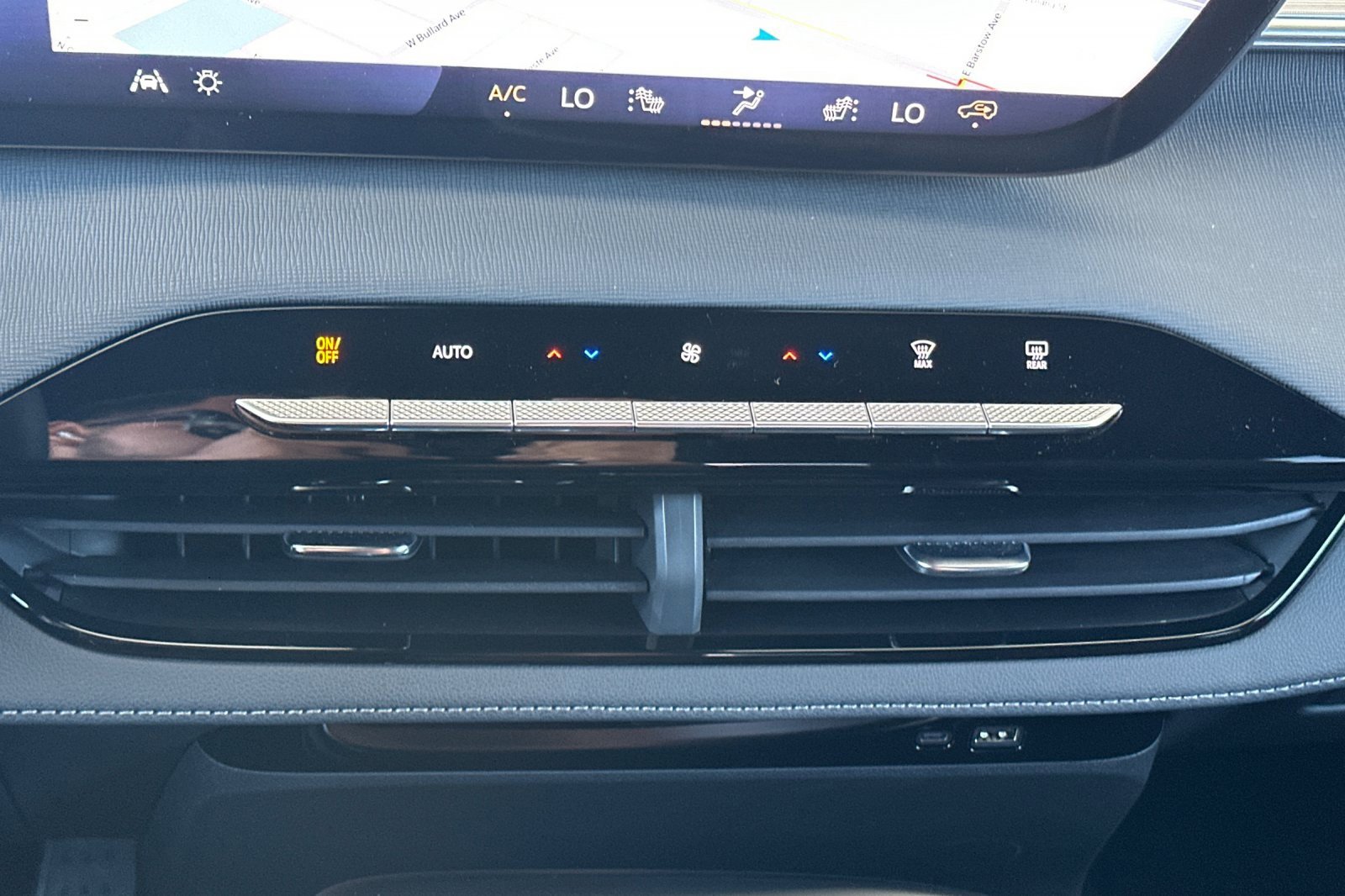 New 2026 Buick Enclave Preferred image 18