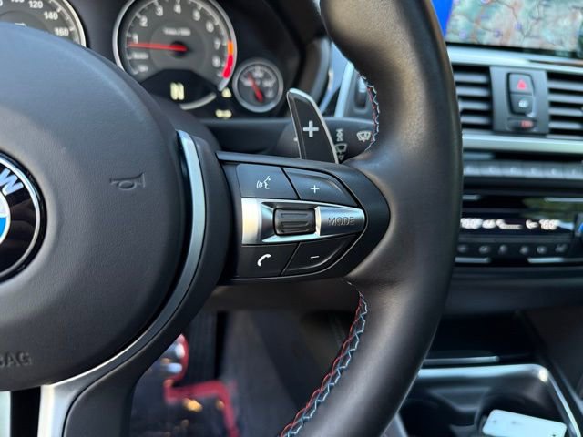 Used 2016 BMW M4 Coupe image 14