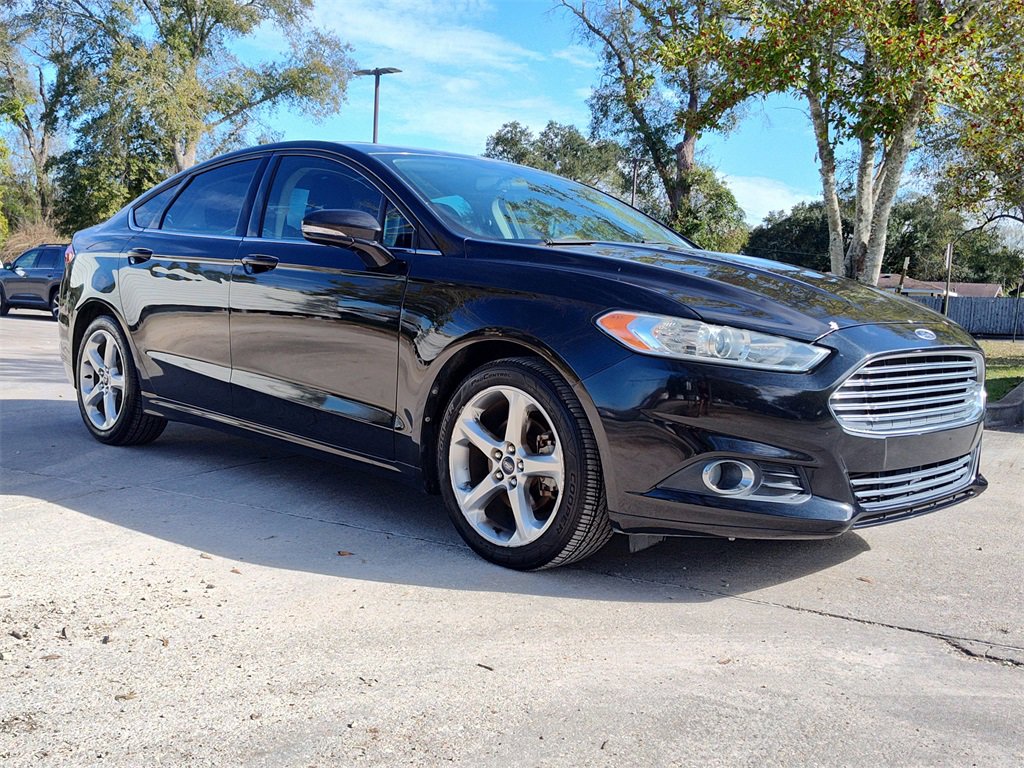 Used 2014 Ford Fusion SE image 10