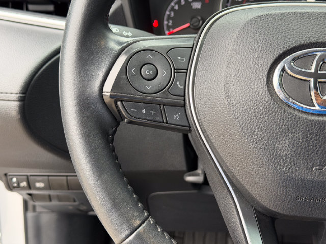 Used 2022 Toyota Corolla Cross LE FWD image 9
